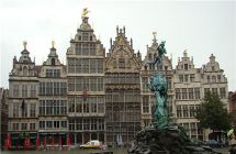 Grote Markt met standbeeld Brabo Antwerpen