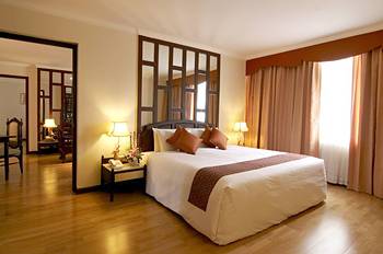 Windsor Suites Hotel Bangkok - 3